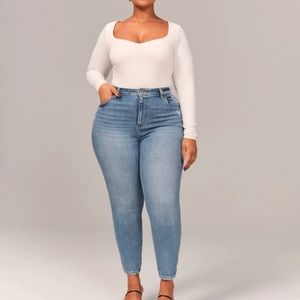 Brand New Abercrombie & Fitch Curve Love High-Rise Super Skinny Ankle Jeans